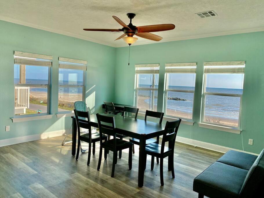 Oceanfront Home Near Hollybeach Cameron Buitenkant foto