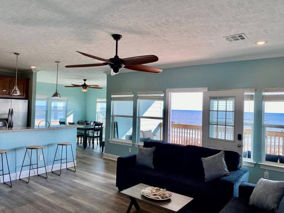 Oceanfront Home Near Hollybeach Cameron Buitenkant foto
